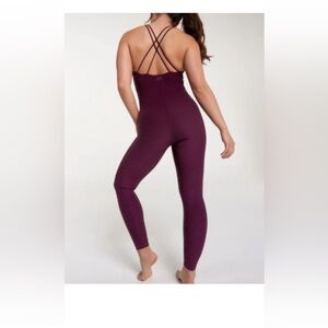Calia Women’s Lustralux sleeveless Strappy back bodysuit in wine